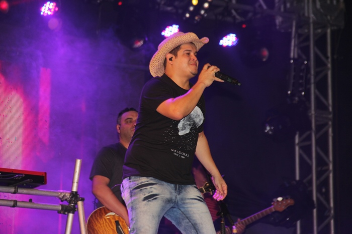 São João de Riachão terá a irreverência de Sandro Becker e a Pizadinha de Brega & Vinho hoje