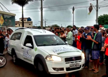 Corpo do músico Airton Lee é sepultado em Euclides da Cunha