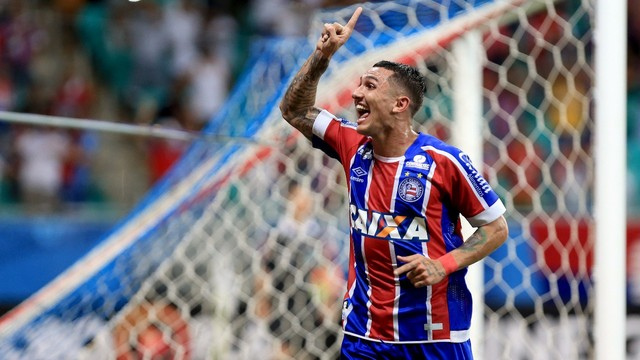 Bahia faz grande partida, vence Atlético-GO e sobe para 9ª colocação do Brasileiro