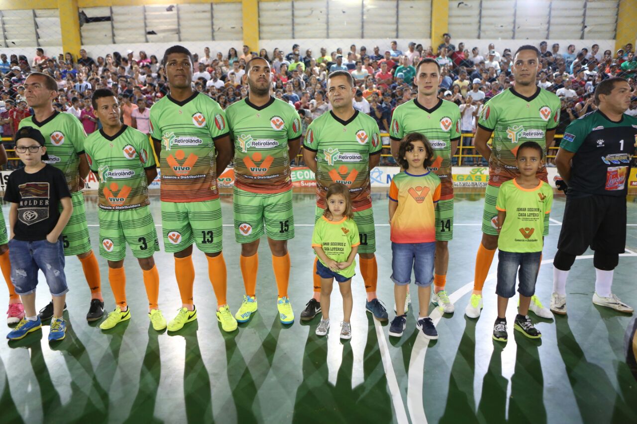 Campeonato de Futsal de Retirolândia chega ao final; Vivo Construções é o campeão