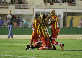 Série D – Juazeirense empata em 0 a 0 com Flu de Feira e garante classificação para ás quartas de final