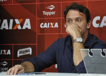 Petkovic é demitido do Vitória