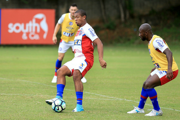 Com Rodrigão, Bahia divulga lista de relacionados para encarar o Fluminense