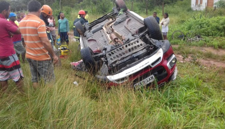 Acidente deixa um morto e quatro feridos na BR-101