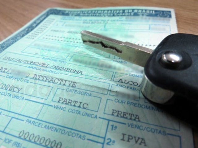 Veículos com placa de final 7 têm desconto de 5% no IPVA até esta quinta (27)
