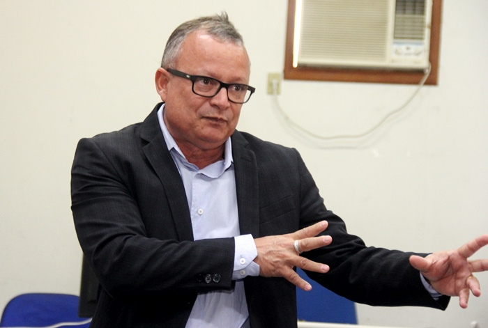 Coité –  Juiz reuni imprensa para informar que está havendo correria desnecessária para recadastramento biométrico