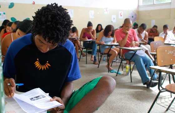 Divulgados locais de prova do concurso da Embasa; provas ocorrerão domingo (9)