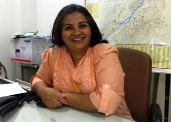 MG – Ex-doméstica que já dormiu na rua, se tornou juíza ao usar livros encontrados no lixo