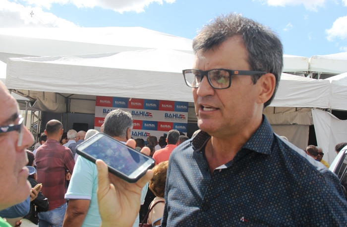 Santaluz – Ex-prefeito Júnior do Max comemora ‘os presentes’ recebidos do Governo quando o município completa 82 anos de emancipado  