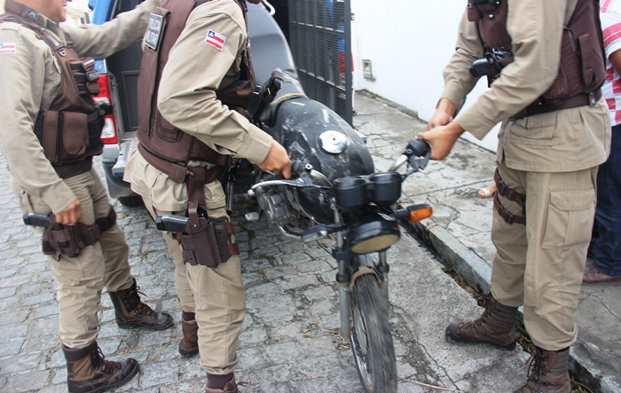 PM de Coité recupera moto roubada que foi arrematada em leilão como sucata