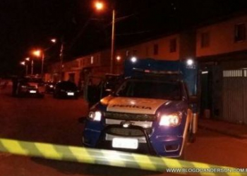 Conquista: Músico é encontrado morto após dupla levar teclado de vítima