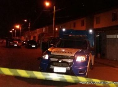 Conquista: Músico é encontrado morto após dupla levar teclado de vítima