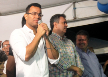 Prefeito de Araci anuncia apoio a Alex da Piatã e reafirma compromisso com Félix Jr. e Rui Costa