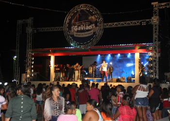 Cantores consagrados  e ‘pratas da casa’ animaram o São Pedro de Gavião. Estrutura foi o grande destaque