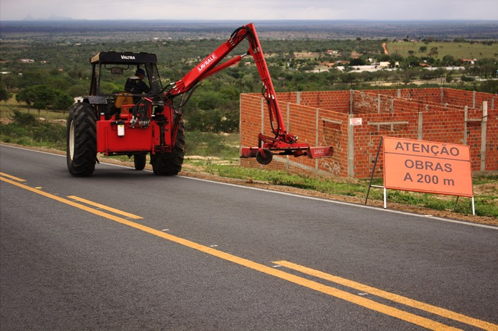 CONSISAL dá inicio ás obras de recuperação e manutenção de estradas do território do sisal