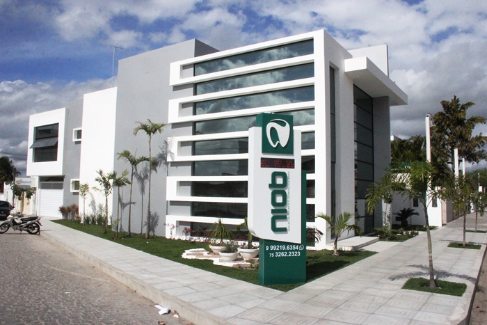 Coité – Em funcionamento o Núcleo de Implante e Odontologia Brito – NIOB