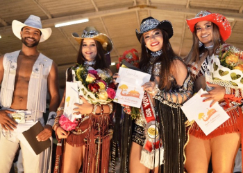 Estudante de Jacobina é eleita Rainha da Vaquejada de Serrinha 2017