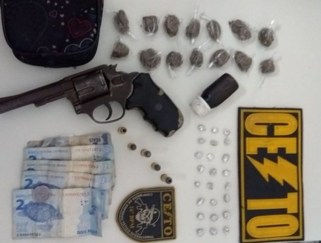 Coité – Guarnição da CETO prende em flagrante individuo com arma e droga no Bairro Nova Esperança (Matadouro)