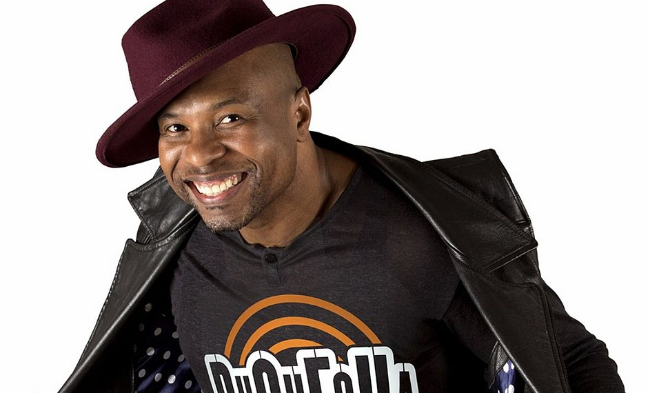 Cantor Buchecha sofre infarto agudo e é internado