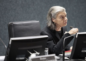 Presidente do STF diz que, se depender dela, Brasil dará um basta à corrupção