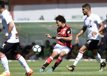 ‘Novo Vitória’ consegue neutralizar o Flamengo no Ninho do Urubu e vence o jogo por 2 a 0