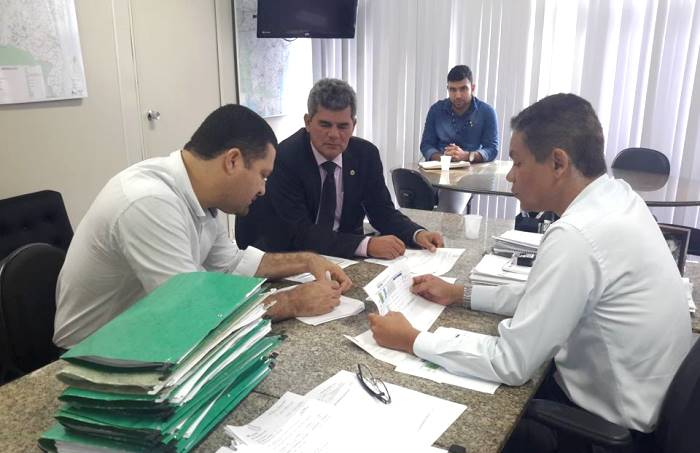 152 municípios baianos terão rede elétrica universalizada até o final 2018