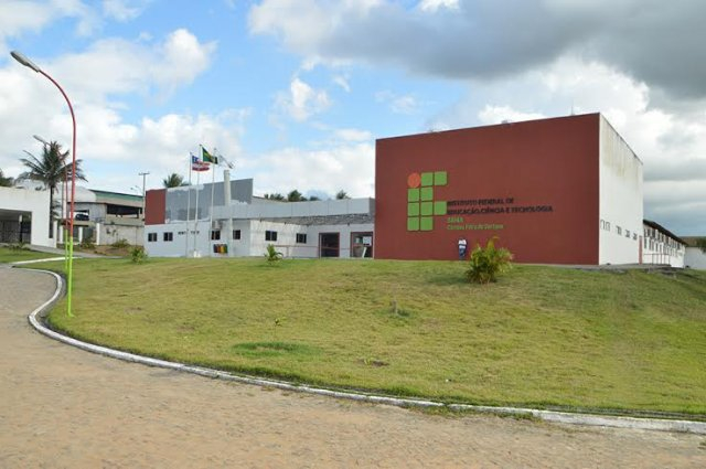 Prorrogado prazo para solicitação de isenções do vestibular 2018 do Ifba