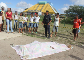 Coité – Corpo de jovem de 15 anos é encontrado com vários tiros próximo ao CAIC