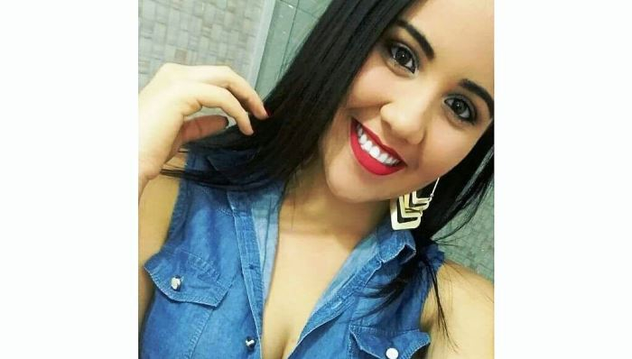 Coité – Jovem morre ao colidir moto em poste e carona fica gravemente ferida