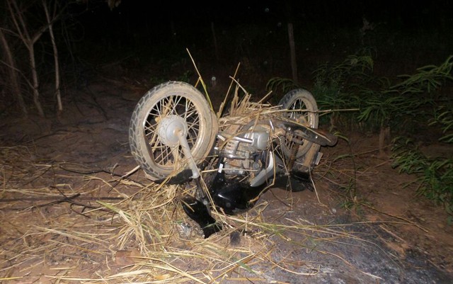 Jovem morre após moto bater em cavalo no oeste da Bahia