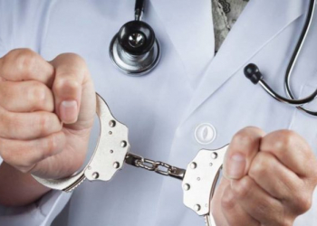 Médico do Caps de Araci é preso suspeito de aplicar golpe de R$ 2 milhões com consórcio de motos