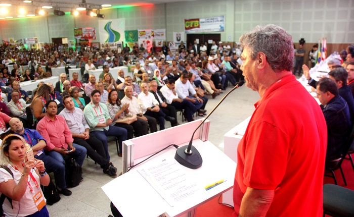 Durante o Congresso da CTB presidente estadual e federal falaram da importância de eleger pessoas comprometidas com a classe trabalhadora