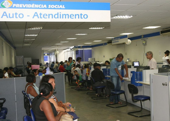 Primeira parcela do 13º dos aposentados começa a ser paga nesta sexta