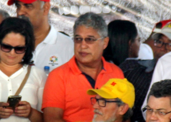 Rosemberg Pinto avalia como bastante positiva a passagem de Lula pela Bahia.’Ele está com todo gás’; Ouça também a avaliação de outros deputados