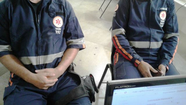 Socorristas do Samu são assaltados após atendimento em residência