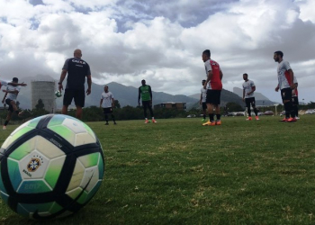 Vitória se mostra motivado para enfrentar o Flamengo no Ninho do Urubu