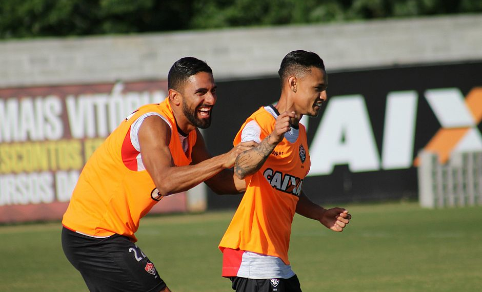 Ganhar para sair da zona: Vitória recebe hoje o Avaí às 19h, no Barradão