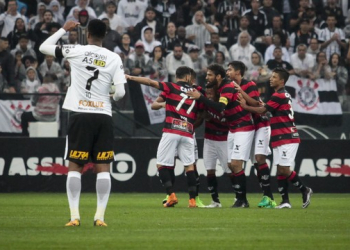 Demolidor de gigantes: Vitória quebra tabu e invencibilidade do Corinthians