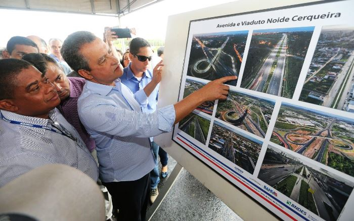 Governador inaugura viaduto que melhora trafegabilidade na maior avenida de Feira de Santana
