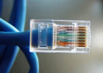 54% das casas brasileiras têm internet, aponta pesquisa