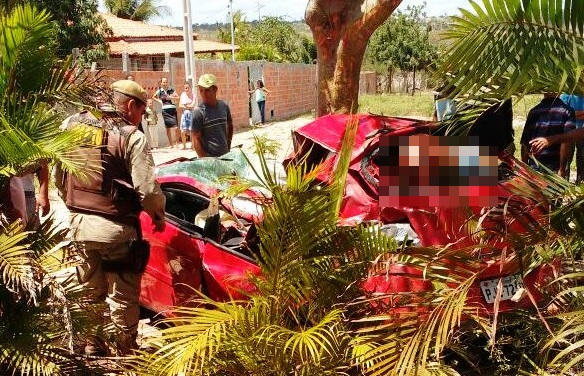 Serrinha – Um morto e quatro feridos em capotamento na BR 116