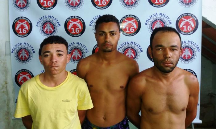 Coité – PM apresenta a Delegacia três acusados de assaltos a postos de combustível