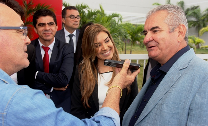 Ângelo Coronel e Josias Gomes participam do Encontro Estadual de Vereadores em Serrinha