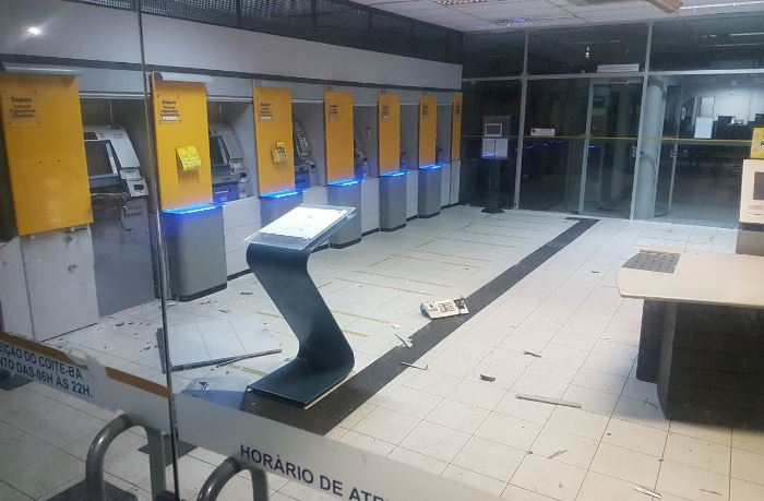 Coité – Polícia registra tentativa de arrombamento a caixa eletrônico do Banco do Brasil