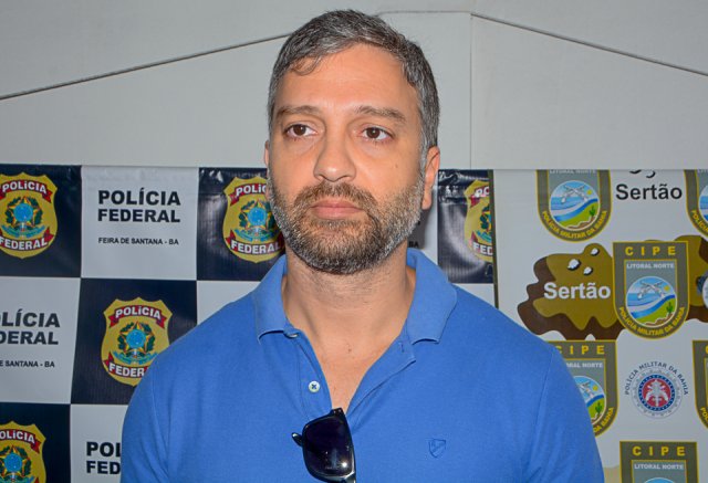 Motorista de carreta com placa de Coité apreendida com mais de 800 kg de maconha disse que receberia R$ 15 mil pelo transporte da droga