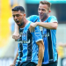 Grêmio goleia o Sport e diminui vantagem para o Corinthians