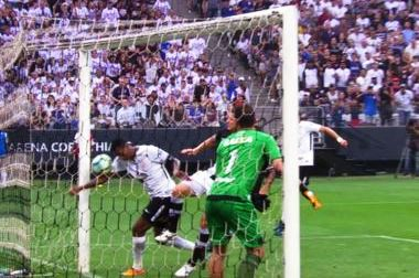 Após gol polêmico, CBF confirma árbitro de vídeo já na próxima rodada do Brasileirão