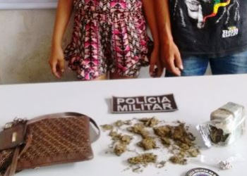 Casal de jovens de apenas 15 anos é flagrado com certa quantidade de droga em Coité