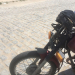 Acidente entre moto e caminhão deixa motociclista gravemente ferido, em Santaluz