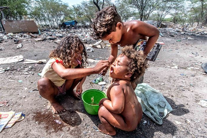 Projeto Retratos de Esperança lança livro para construção de casa